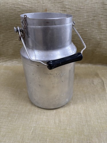 French vintage aluminium milk
