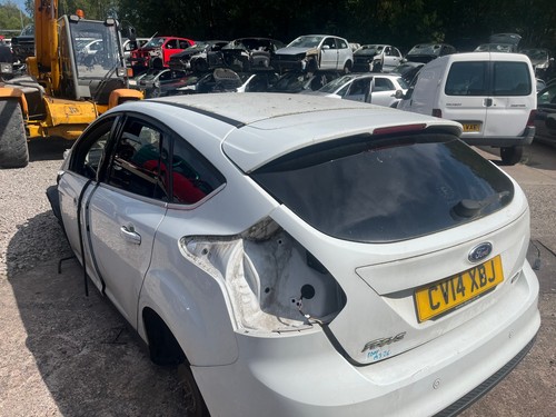 Ford focus mk3 2013 - ,