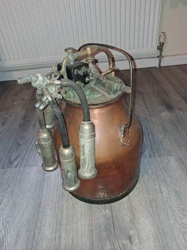 Alfa laval milking machine