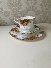 Royal Albert Old Country Roses