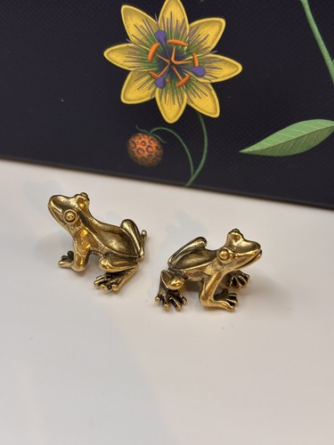 Two cute mini brass frog - cute,