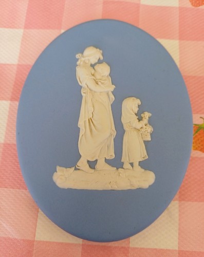 Wedgwood blue jasperware oval - wedgwood,