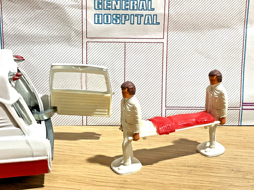 Matchbox ambulance stretcher - matchbox,