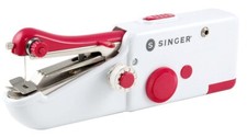 7393033106973 SINGER Stitch Sew Quick Mini mechanical sewing machine AA Battery 