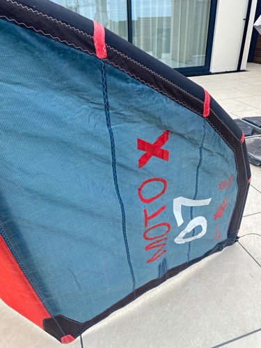 Moto kitesurfing kite - moto,