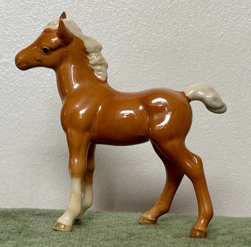 Beswick foal medium - (medium,, almost