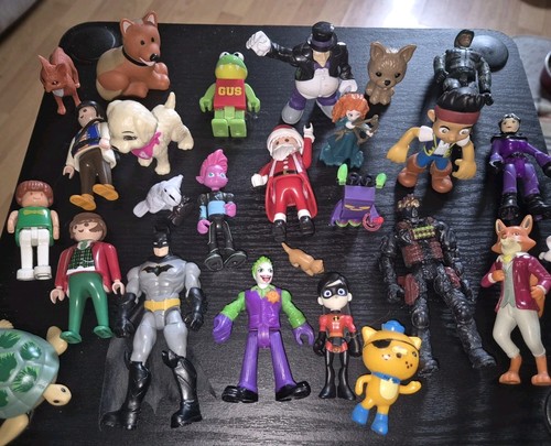 Job lot toy figures - job,
