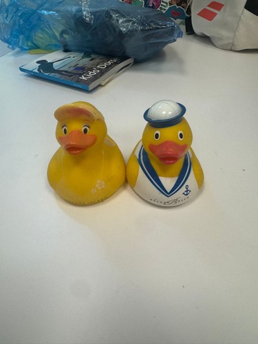 Necker belle rubber ducks - necker, –