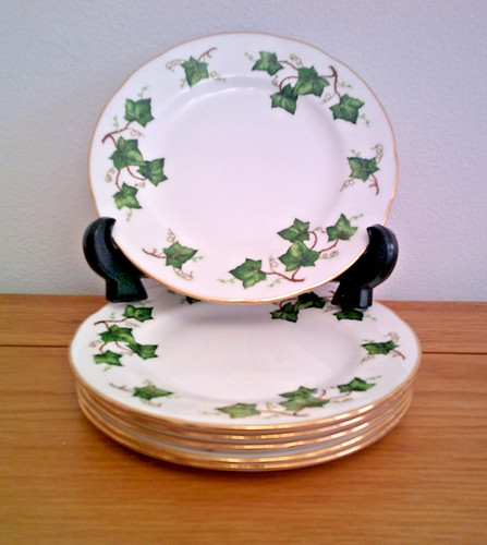 Colclough ivy leaf vintage - ivy,