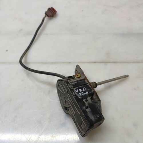 Volvo v70 2002 headlight - volvo,