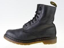 Dr. Martens Serena Mid Winter