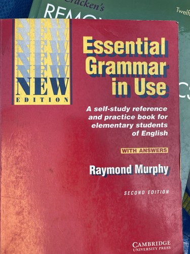 Cambridge essential grammar - essential,