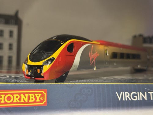 Unique hornby virgin trains - hornby,