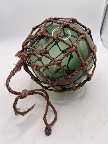 Vintage green glass fishing - green,