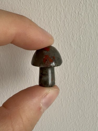 Mini crystal mushroom hand - crystal,