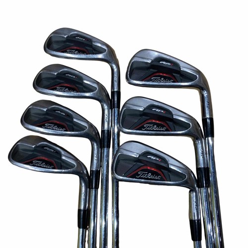 Titleist right handed iron set - iron,