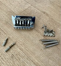 vintage Korean tremolo bridge. Charvette floyd. Hohner Marlyn 80’s/90’s