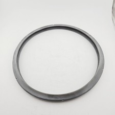 Tower T80245 Pressure Cooker