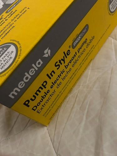 New medela pump - new, hands