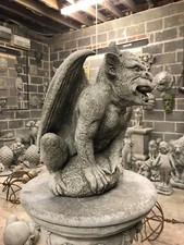 Gargoyle 2 horns winged stone