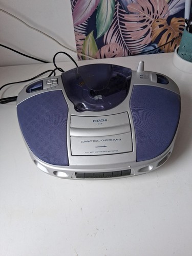 Hitachi cx150 silver boombox - hitachi,