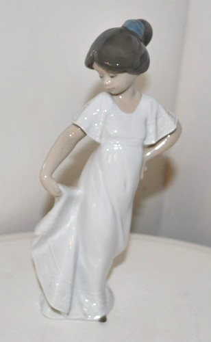 Nao lladro figurine how - figurine-, 'how
