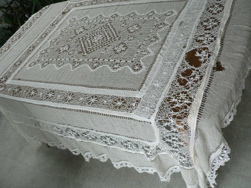 Large vintage cotton lace - large,