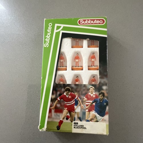 Subbuteo lightweight team 689 - subbuteo,