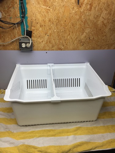 Refrigerator lower freezer - ,