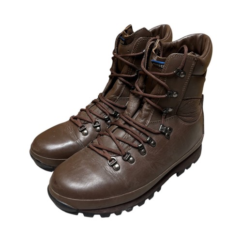 Altberg defender combat - altberg,
