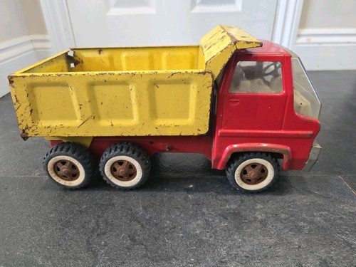 Vintage tonka toys dump truck - vintage,
