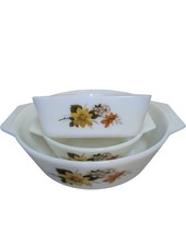 Vintage Pyrex Floral Pattern