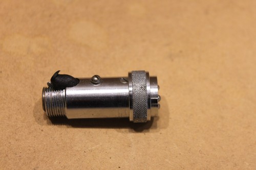 Reslo microphone connector - reslo,