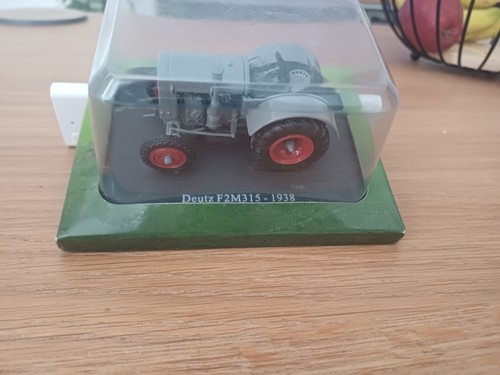 Die cast deutz mtz 120 - mtz, tractor