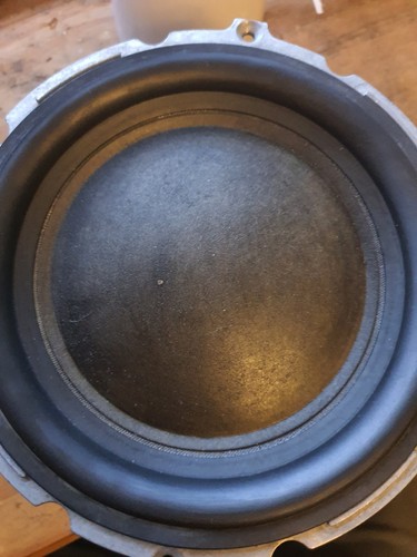 Bowers and wilkins 703 - 703, speaker