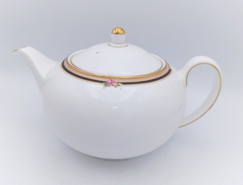 Wedgwood clio teapot - wedgwood, tea
