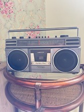Vintage Sanyo Boombox M9805-2L