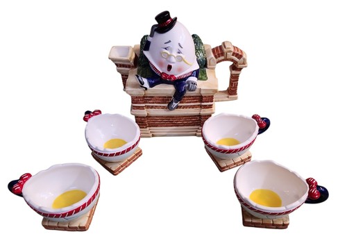 Vtg dept humpty - vtg, tea