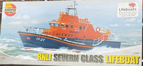 Airfix rnli severn class - airfix,