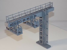 Double Track Signal Gantry Bridge - OO Gauge, (modern era)
