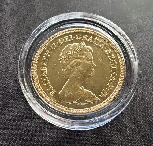 1982 gold half - half, sovereign