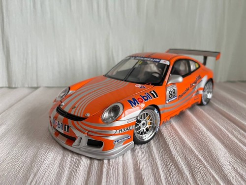 Rare autoart 18 porsche - *rare*,