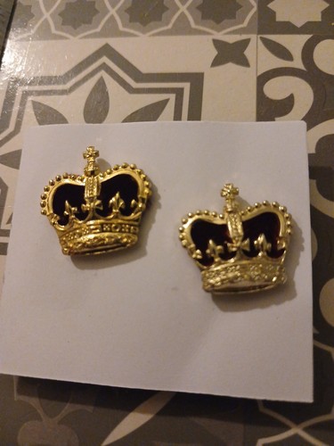 Pair military major rank - uk,