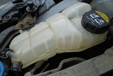 16 VOLVO V40 MK2 2.0 SE