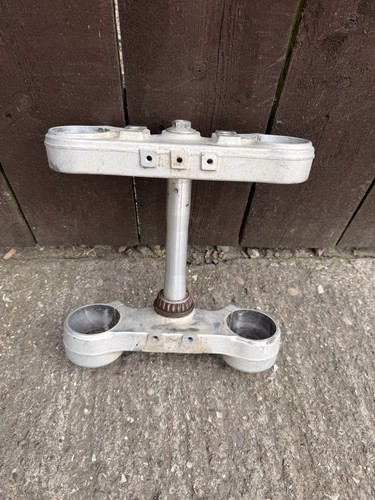 Ktm top triple clamp 22mm - ktm,