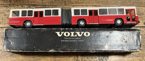 Vintage boxed volvo m - 10,