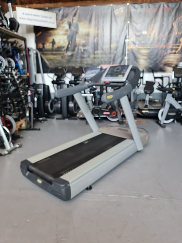 Technogym treadmill excite - ,