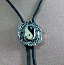 western bolo / bootlace tie