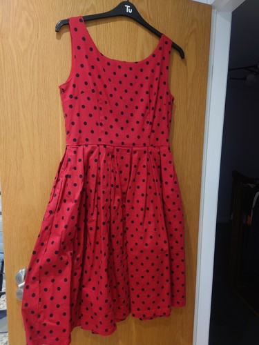 Lindy bop red and - bop,
