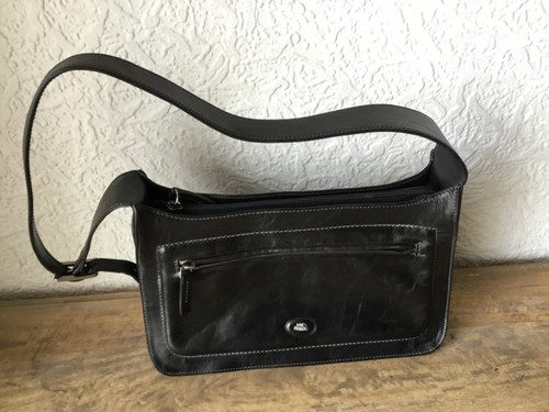 The bridge shoulder bag - shoulder, in